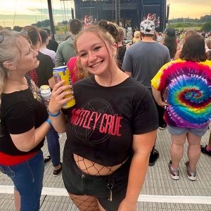 Meet your Posher, Madison